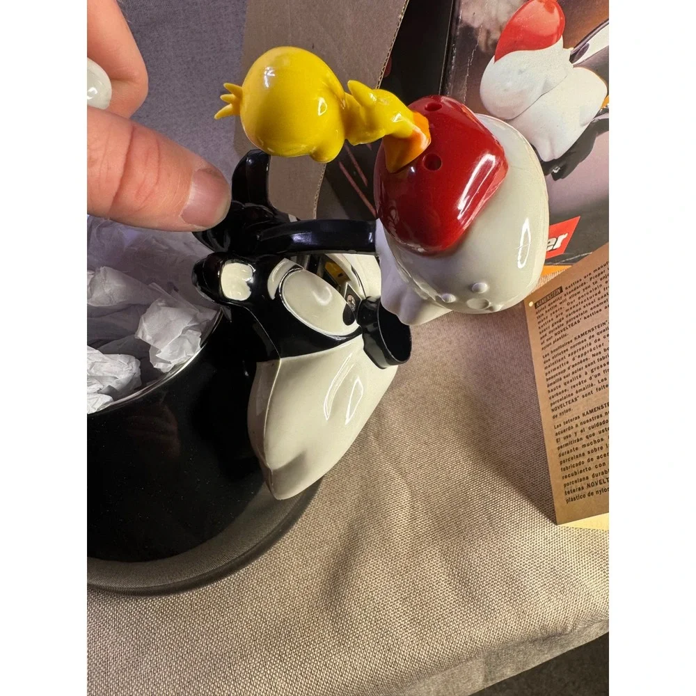 VTG 1994 Kamenstein Looney Tunes Sylvester Tweety Whistling Tea Kettle in Box 3L
